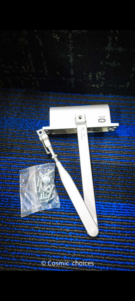 Union hydraulic door closer