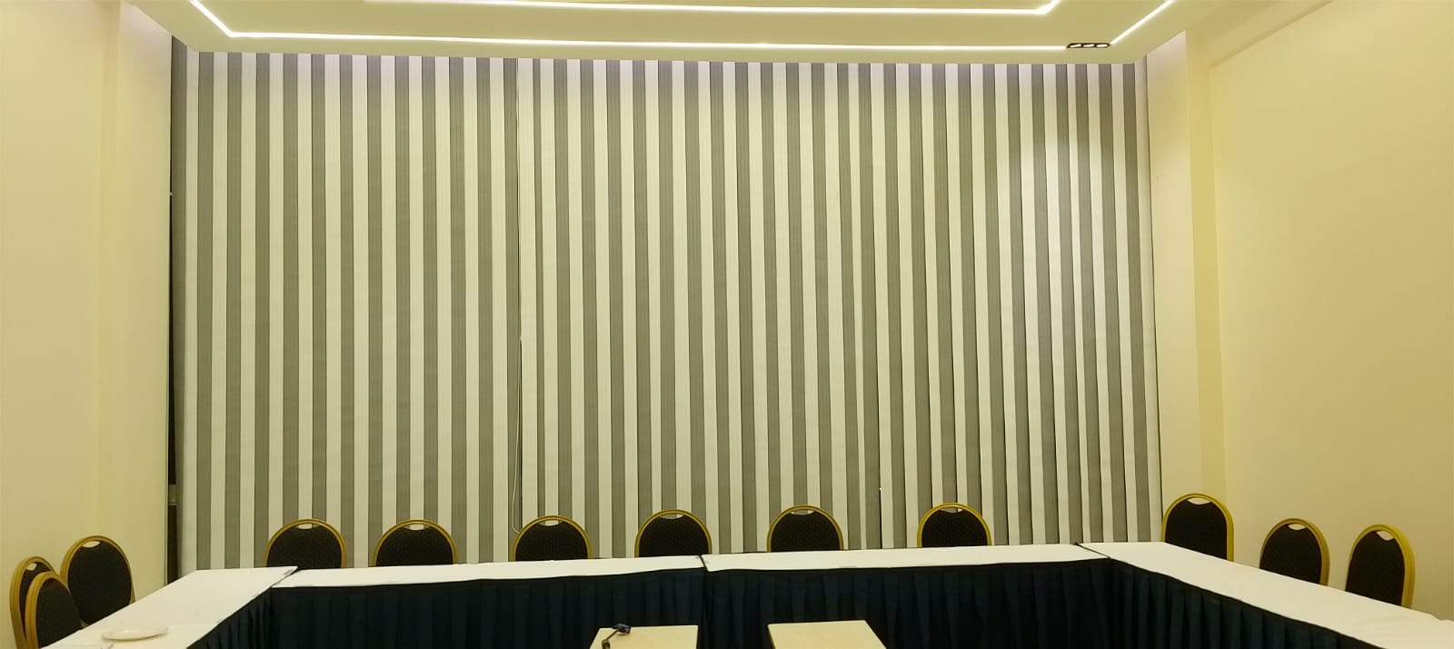 Vertical blinds (Copy)
