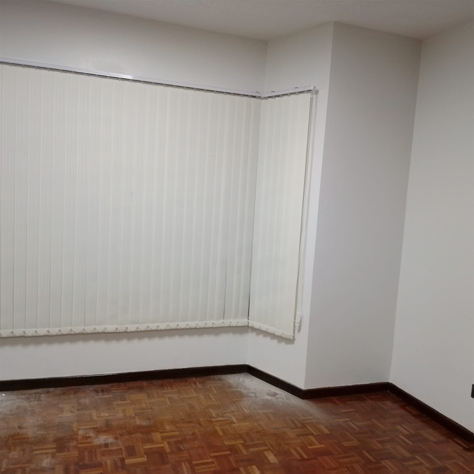 Vertical blinds (Copy)